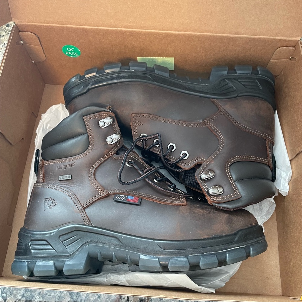 Herman Survivors Men's 6" Smelt Waterproof Workboots with Metgaurd Size 8